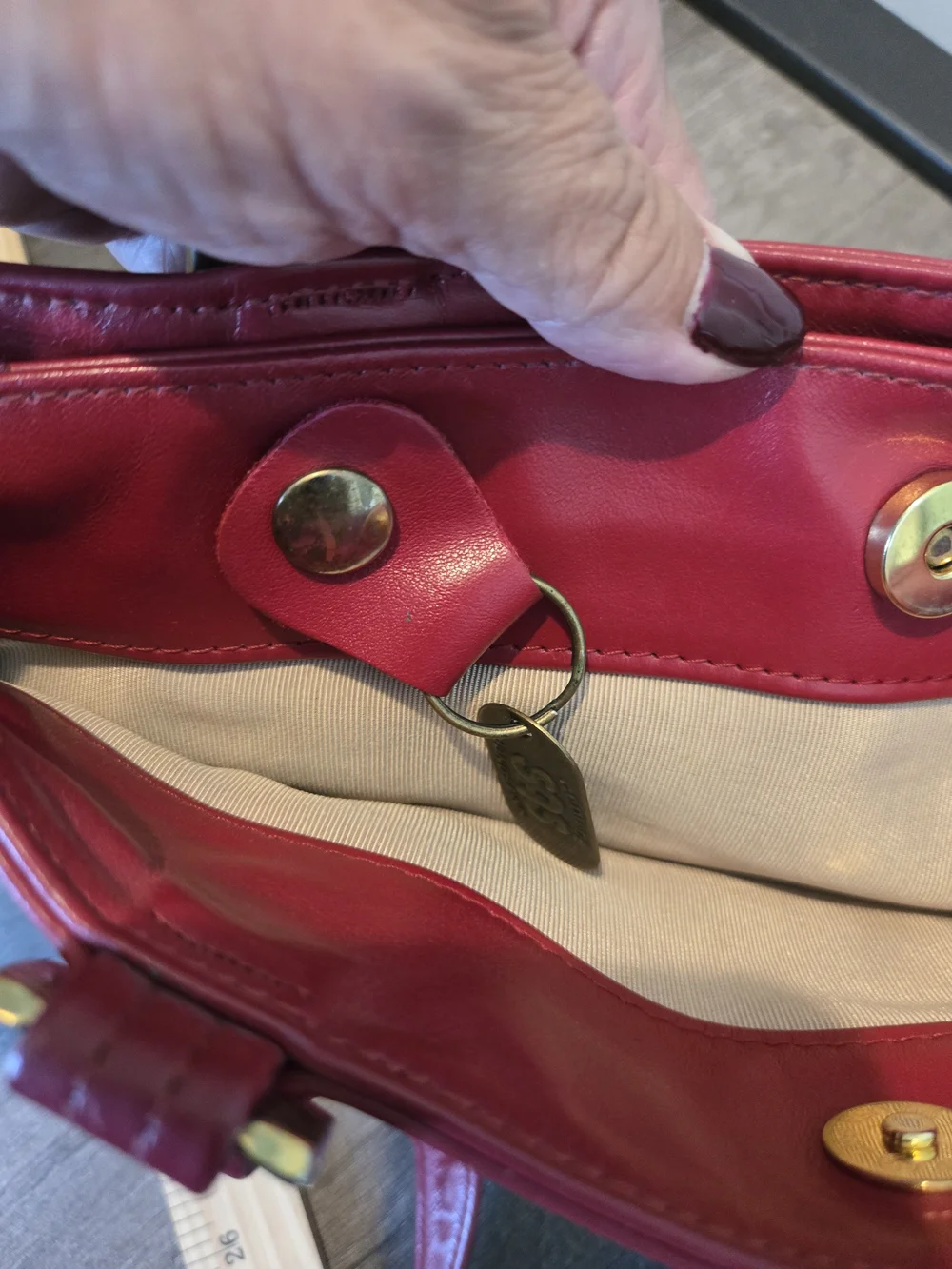 Vintage SAS Diane Leather Shoulder Bag Double Straps Front Zip Red Made in USA